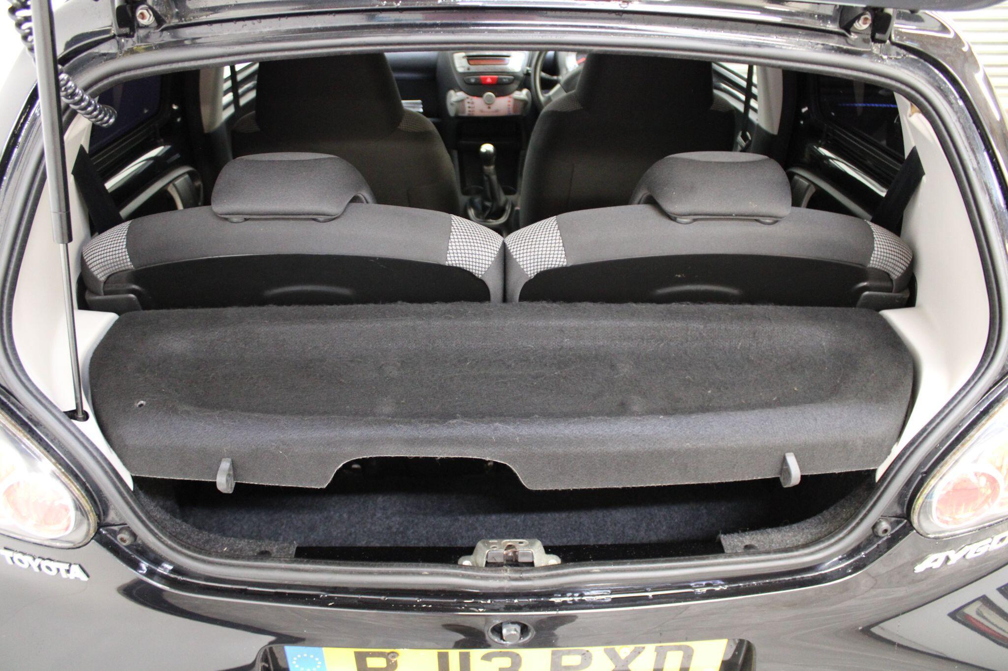 Toyota Aygo - Image 15