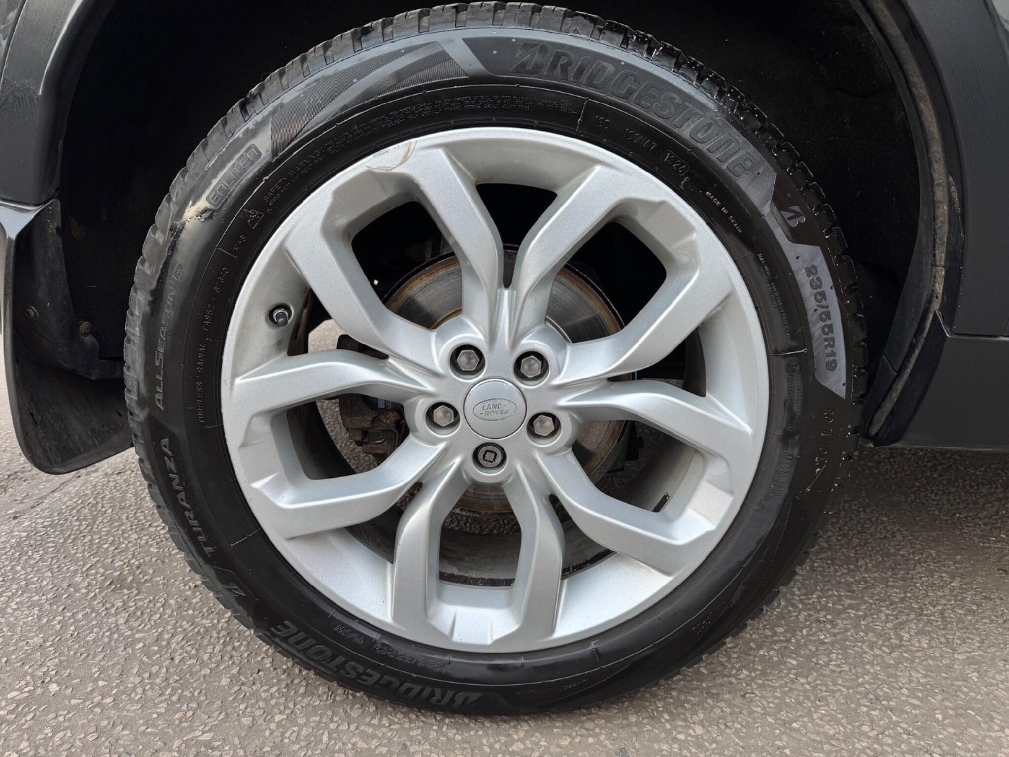 Land Rover DISCOVERY SPORT - Image 33