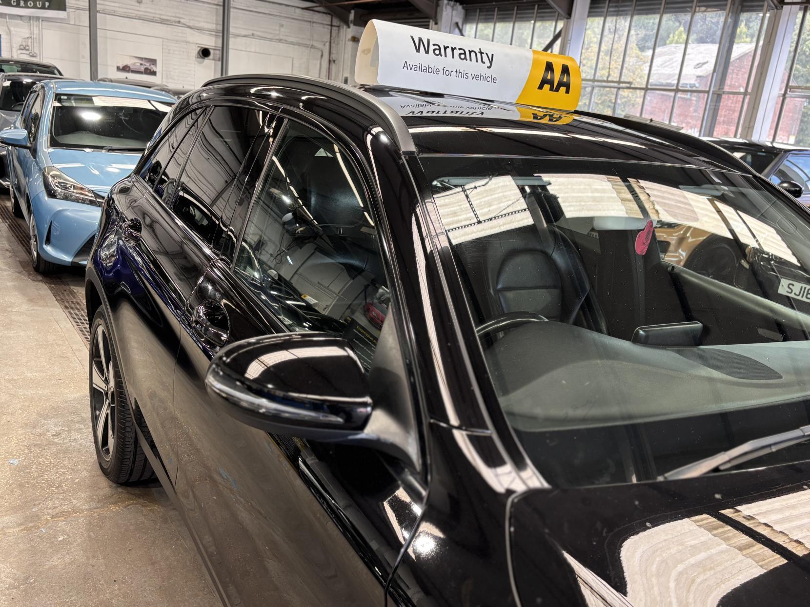 Mercedes GLC - Image 13