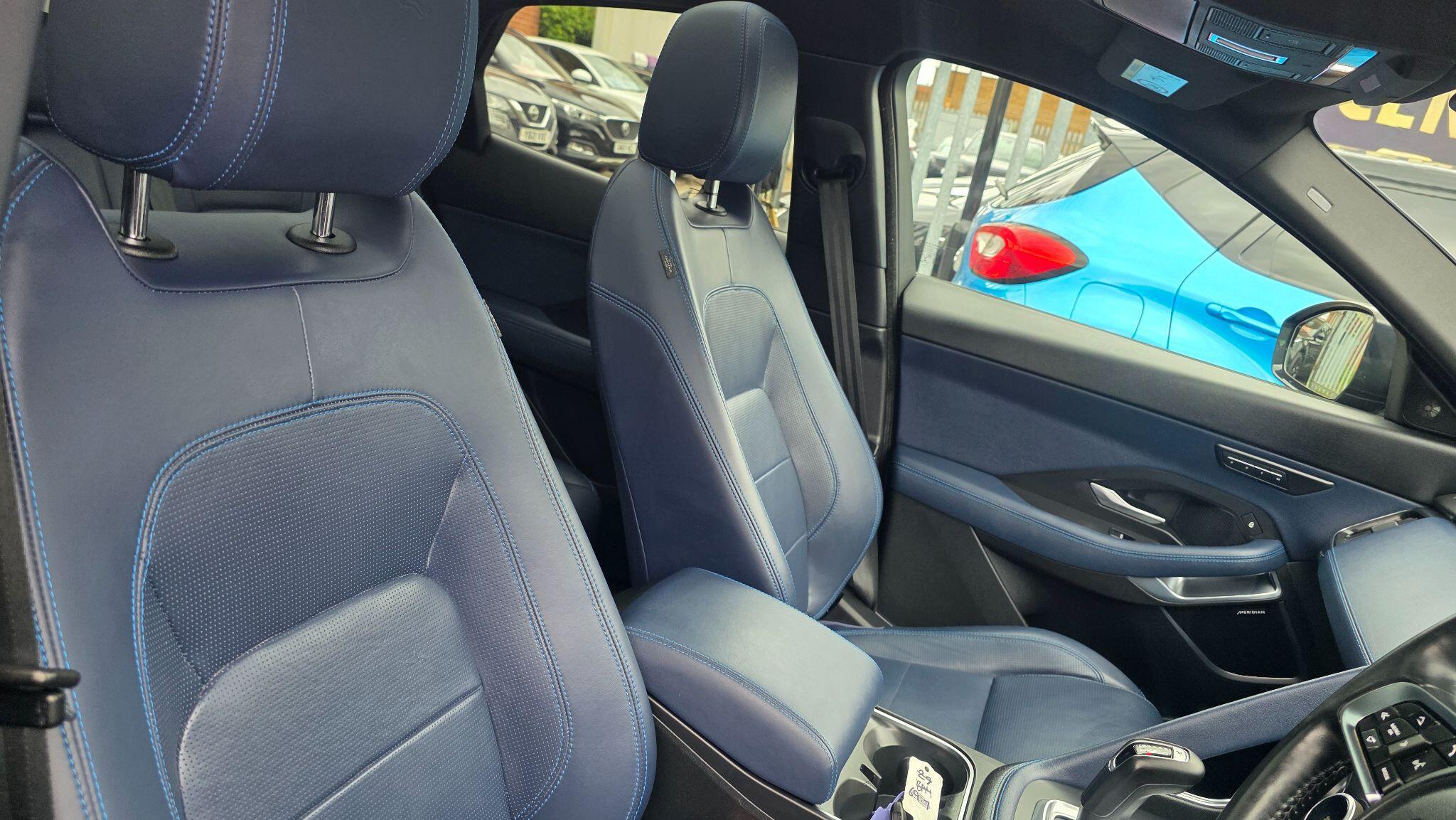 Jaguar E-Pace - Image 31