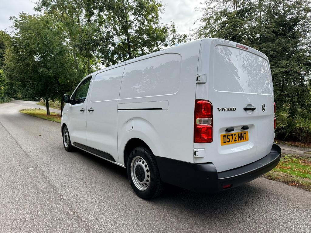 Vauxhall Vivaro - Image 9