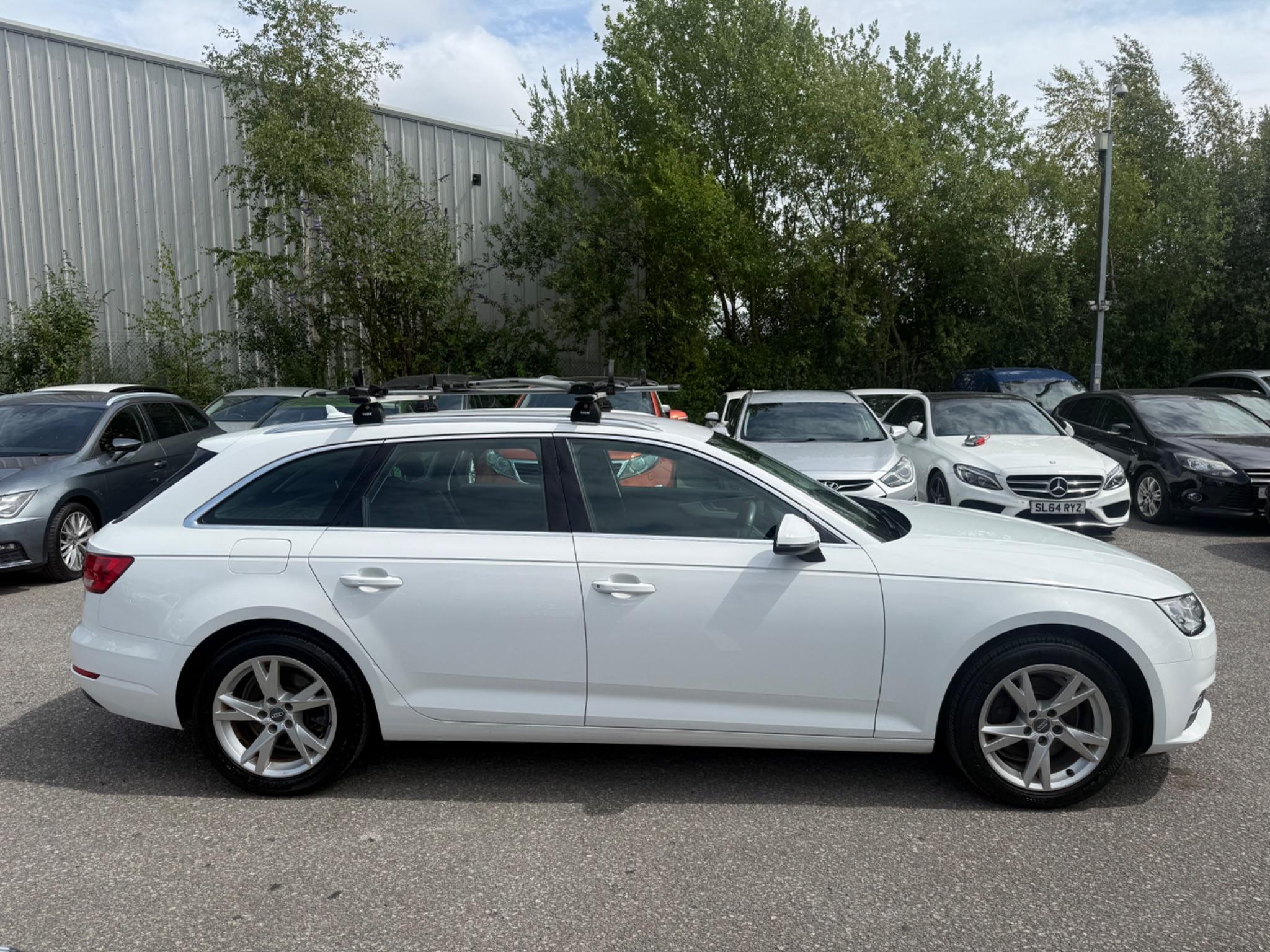 Audi A4 Avant - Image 15