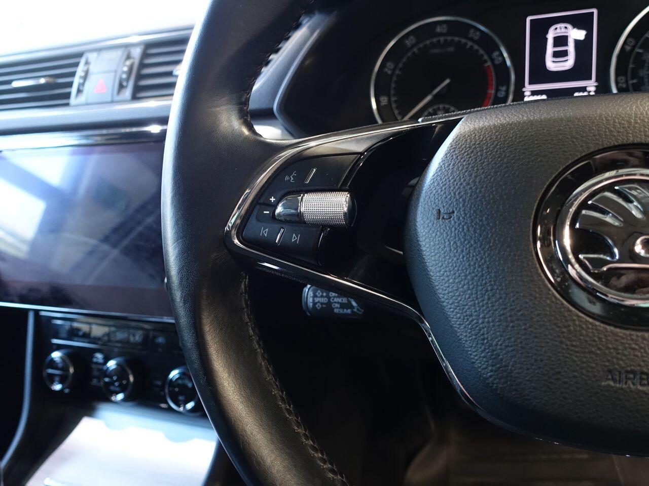 Skoda Superb - Image 24