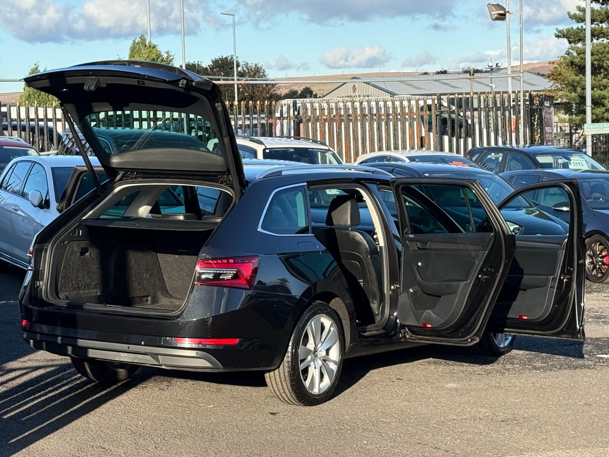 Skoda Superb - Image 2
