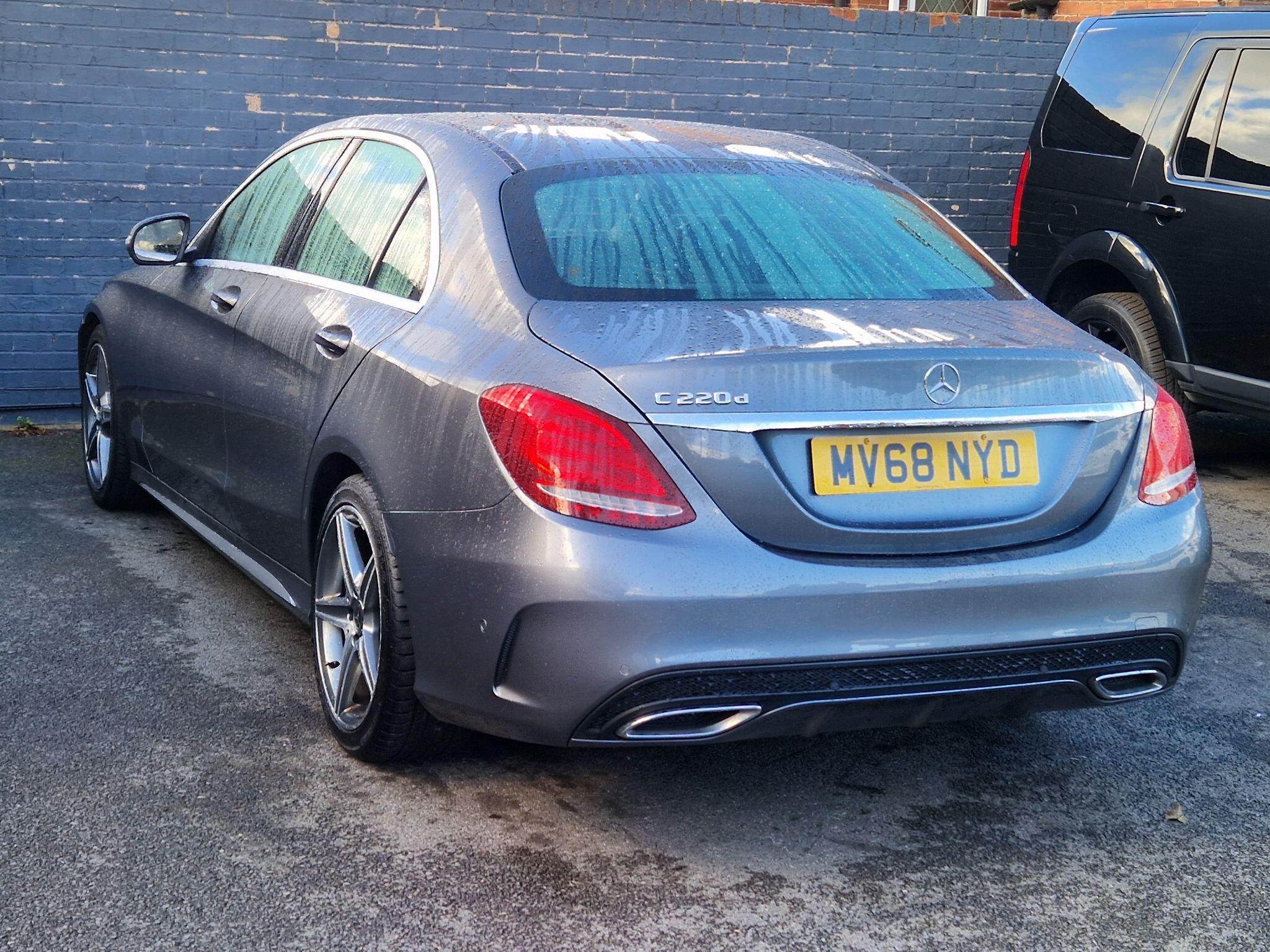 Mercedes C Class - Image 8