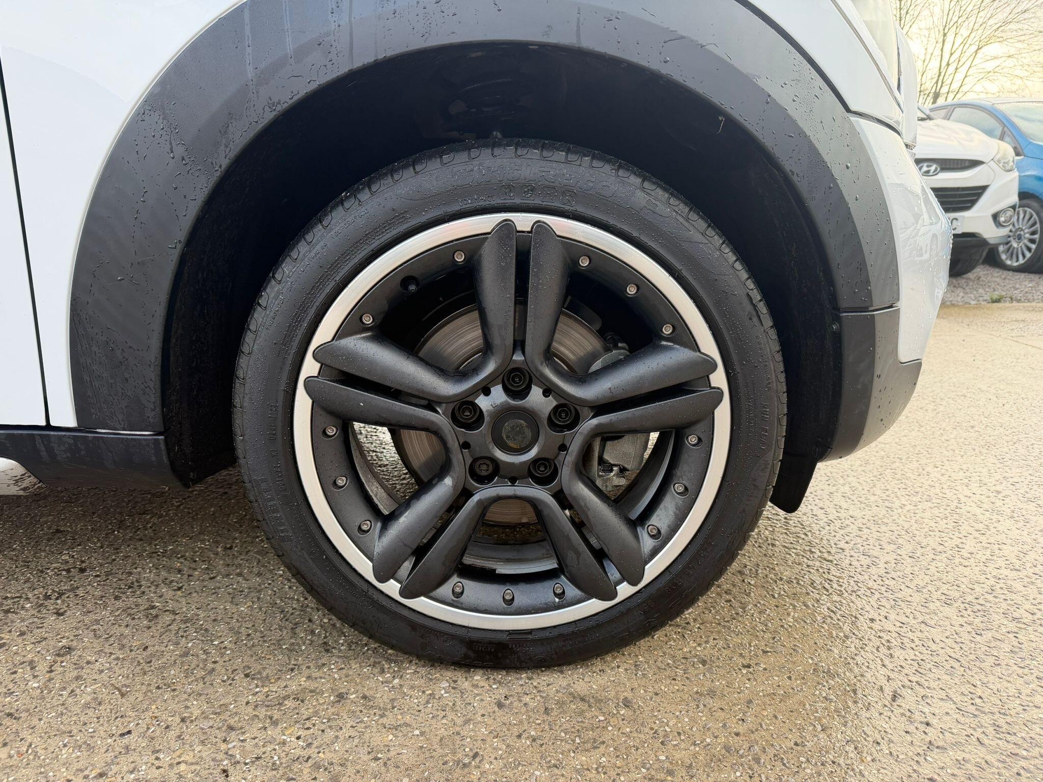 MINI Clubman - Image 23