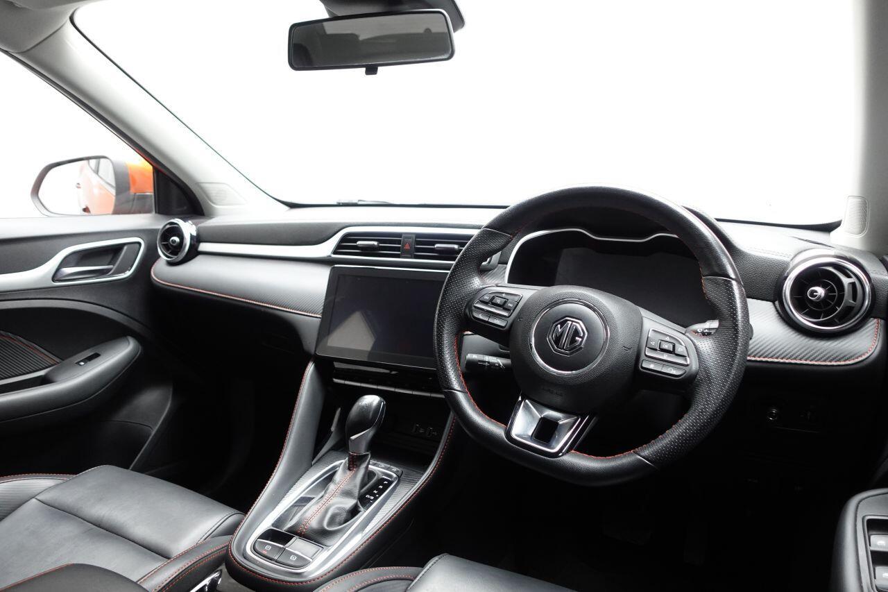 MG MG ZS - Image 15