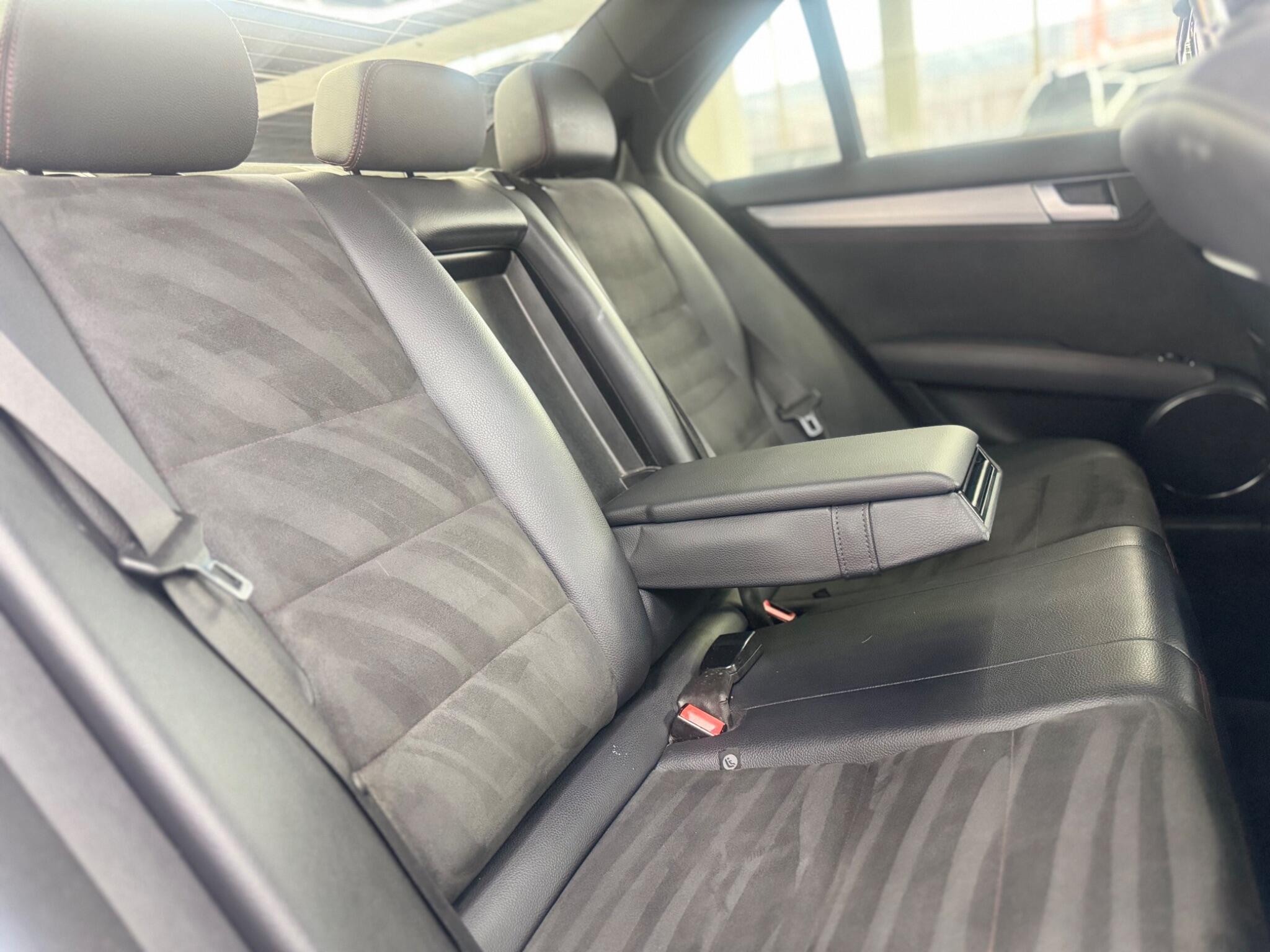 Mercedes C Class - Image 27