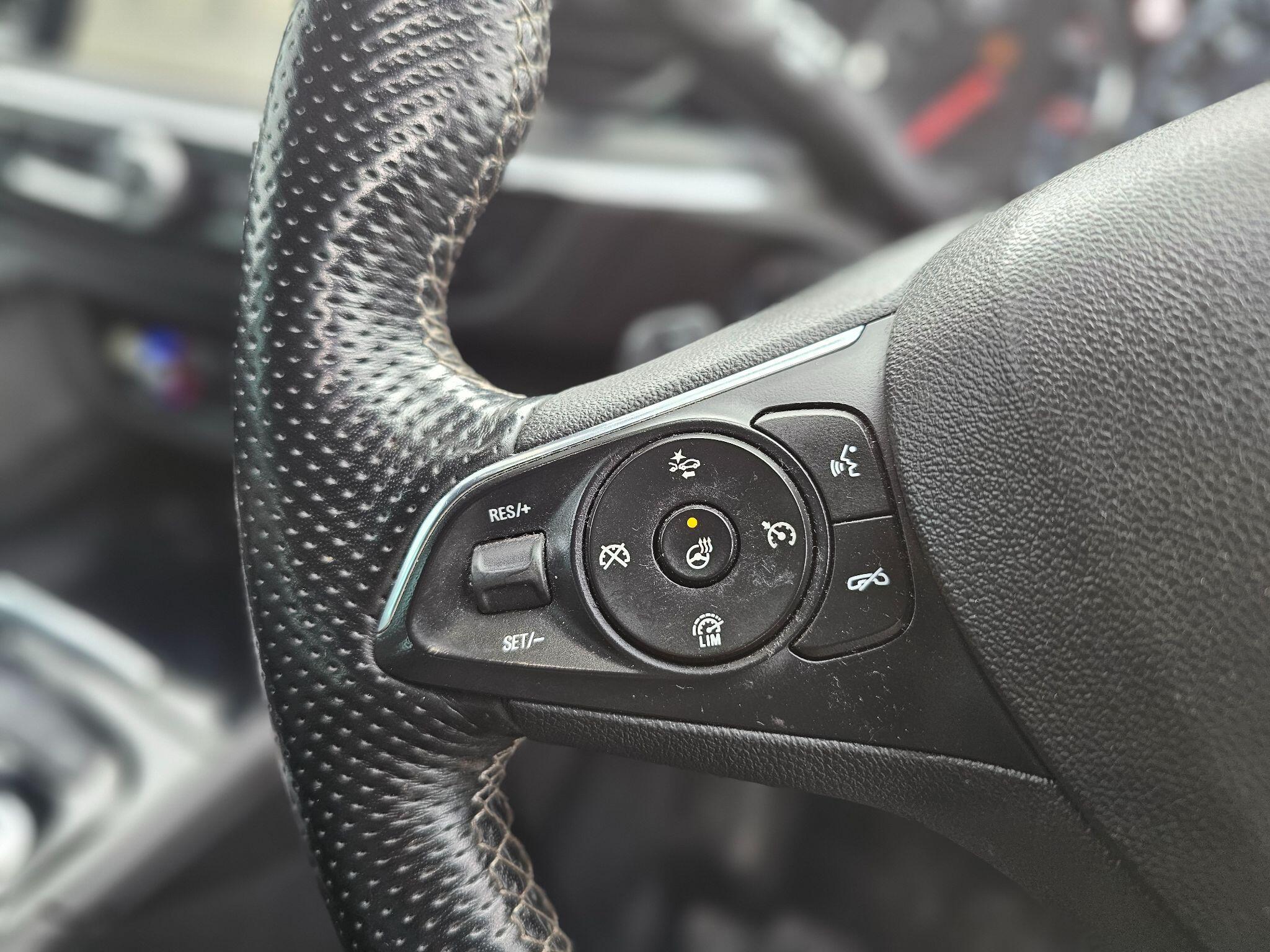 Vauxhall Insignia - Image 26