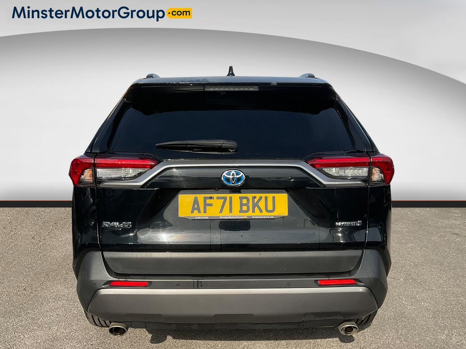 Toyota RAV4 - Image 3
