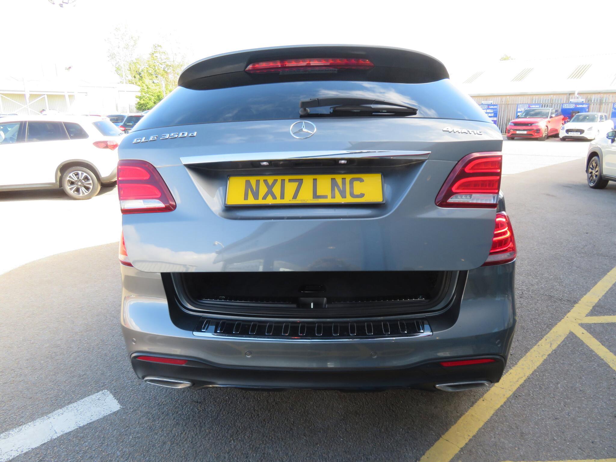 Mercedes GLE - Image 13