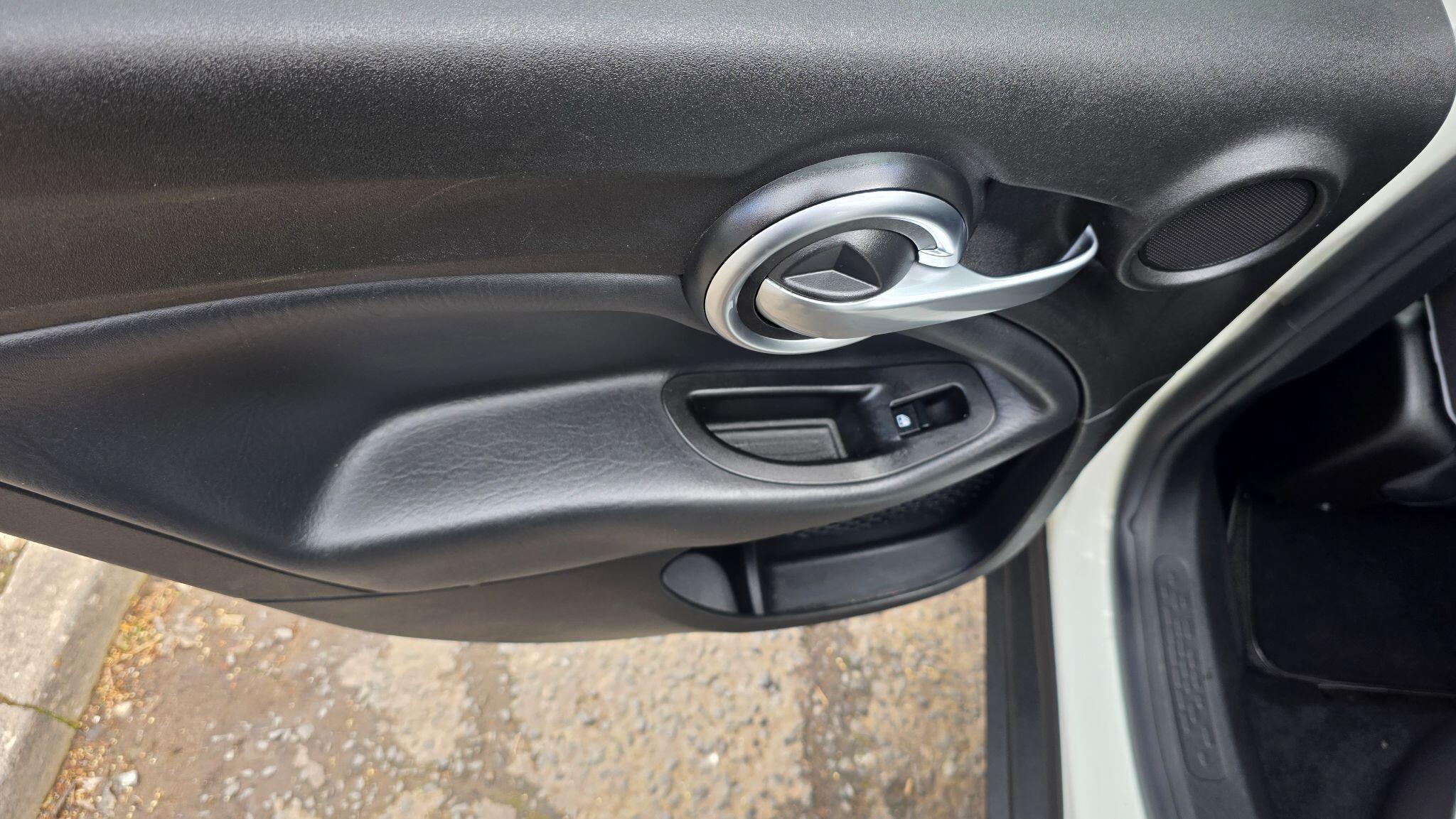 Fiat 500X - Image 34