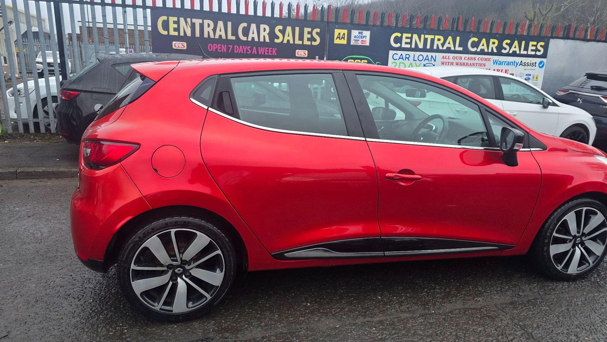 Renault Clio - Image 10