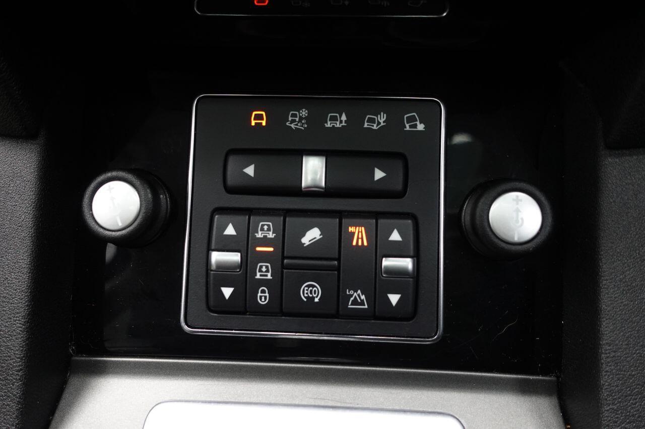 Land Rover DISCOVERY 4 - Image 48