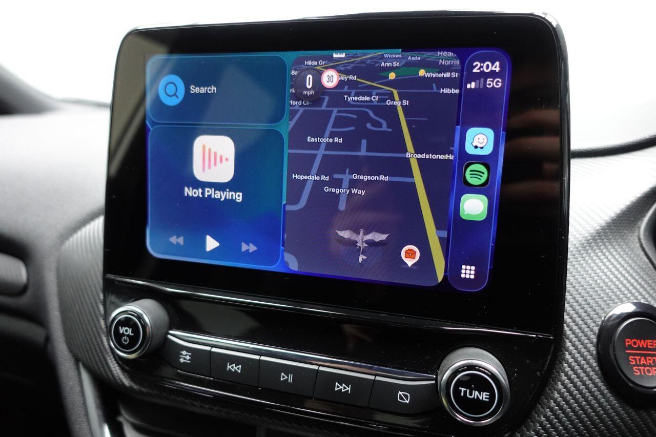 Ford Fiesta - Image 21