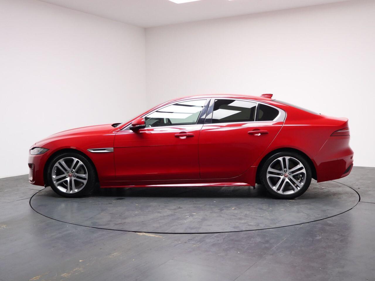 Jaguar XE - Image 6