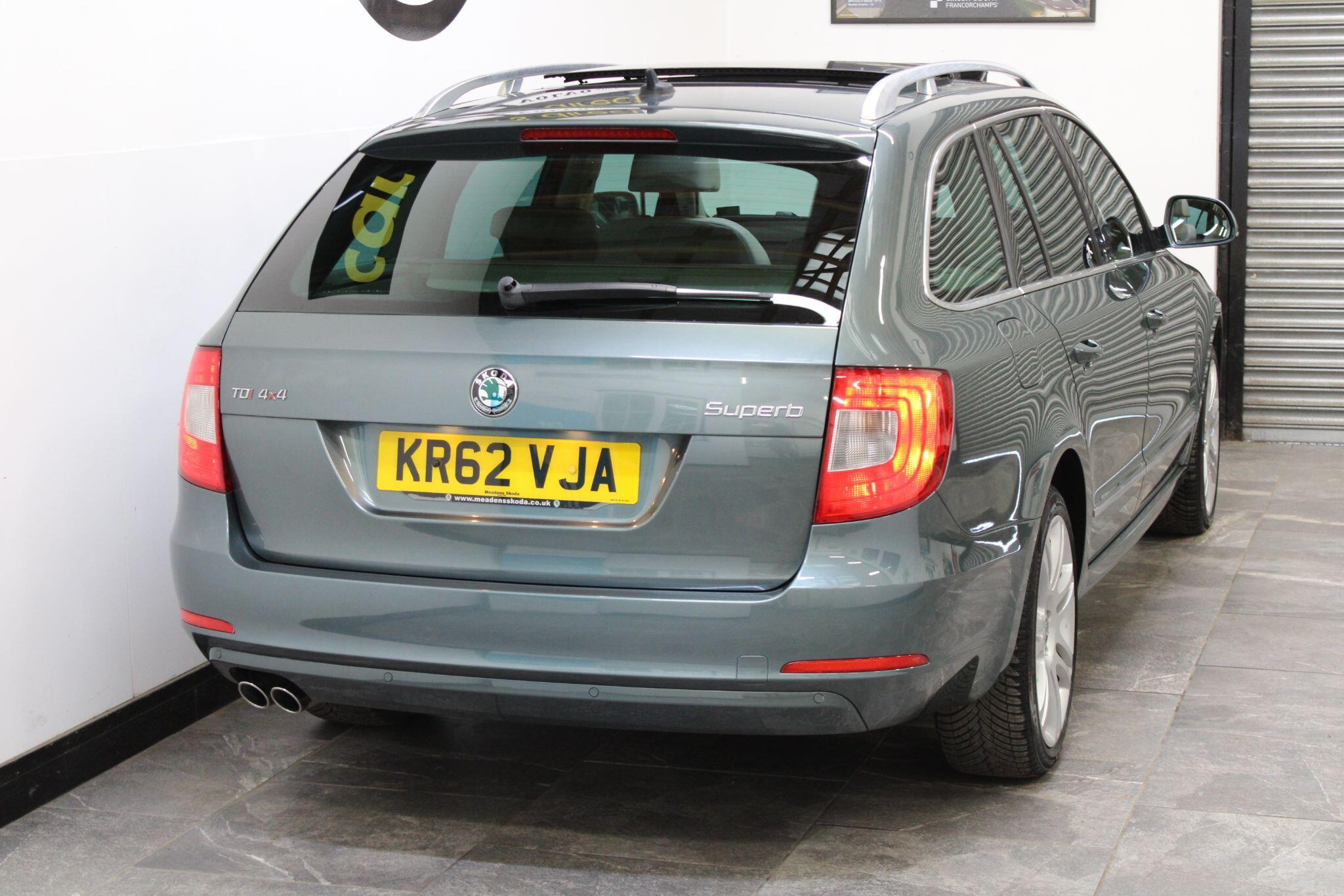 Skoda Superb - Image 13