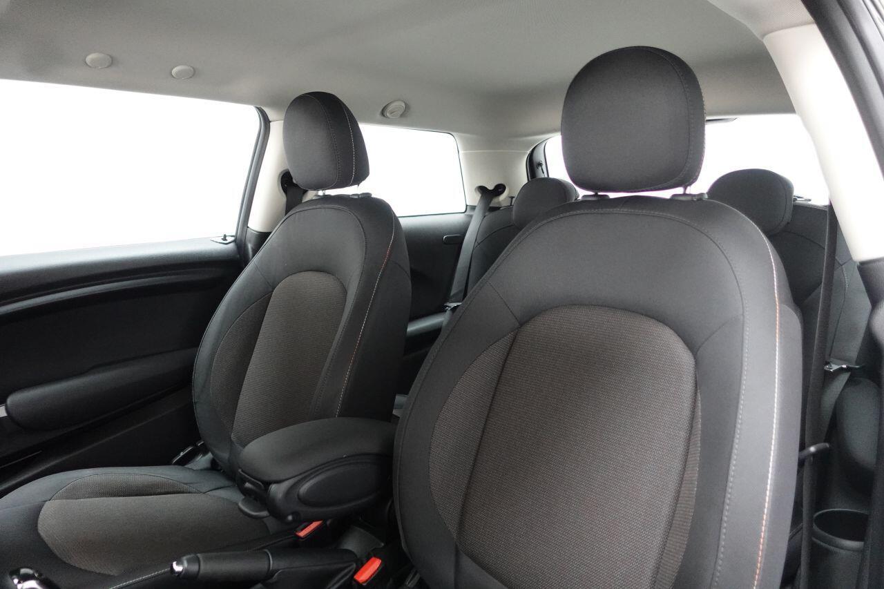MINI Hatch - Image 17
