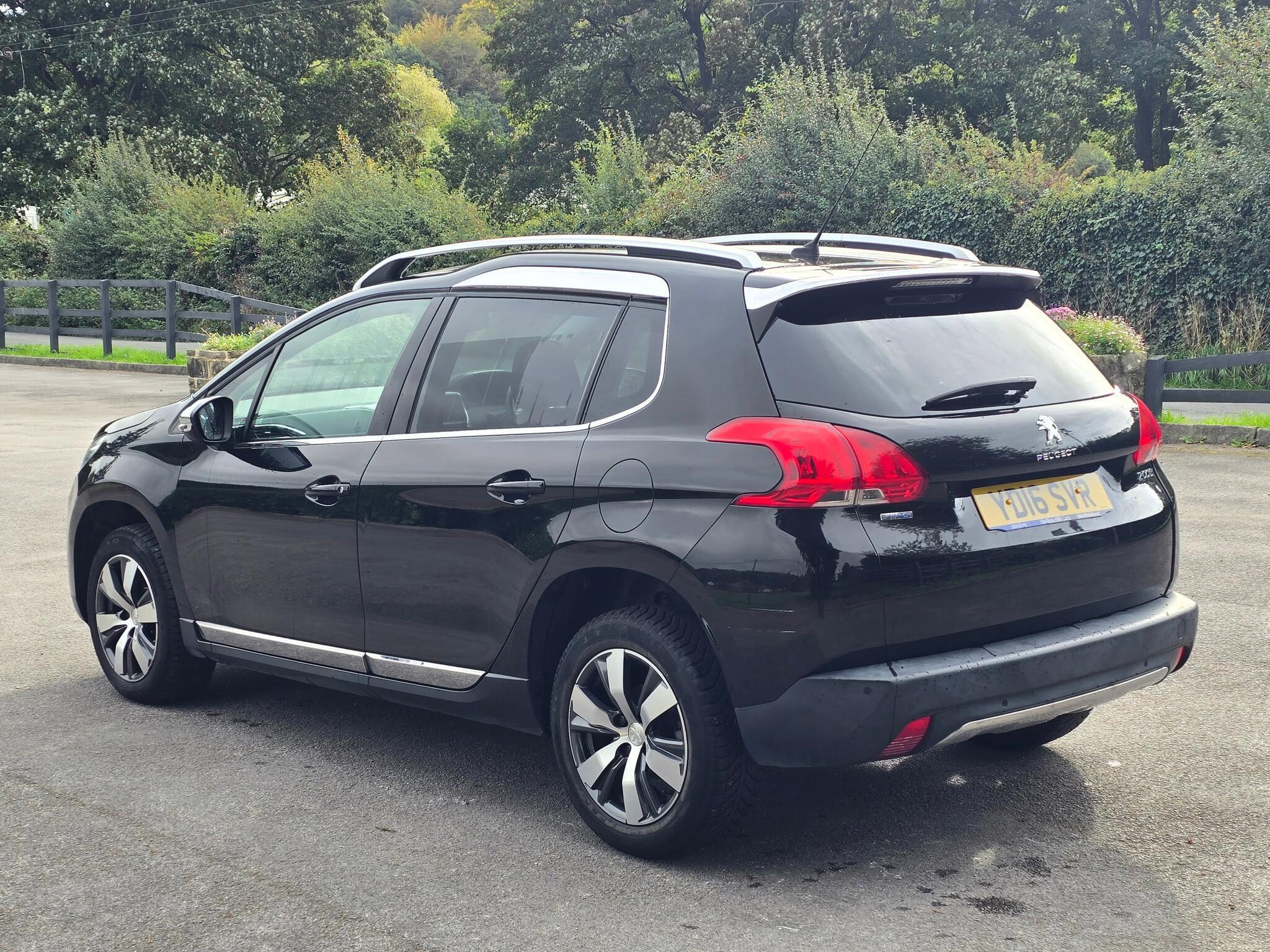 Peugeot 2008 - Image 17