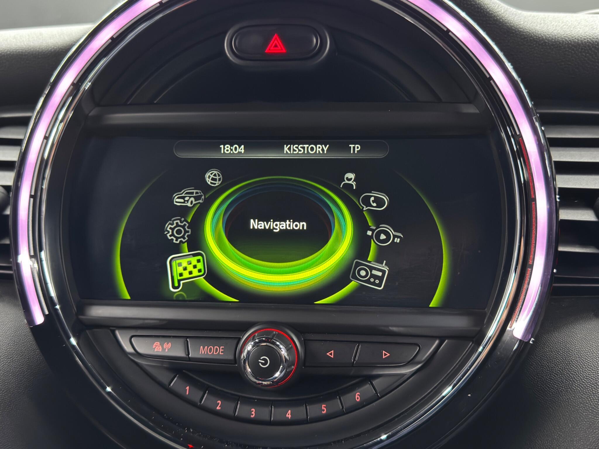 MINI Hatch - Image 31