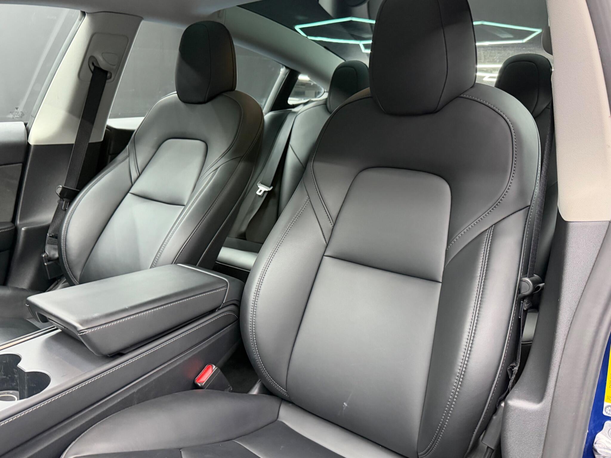 Tesla Model 3 - Image 14