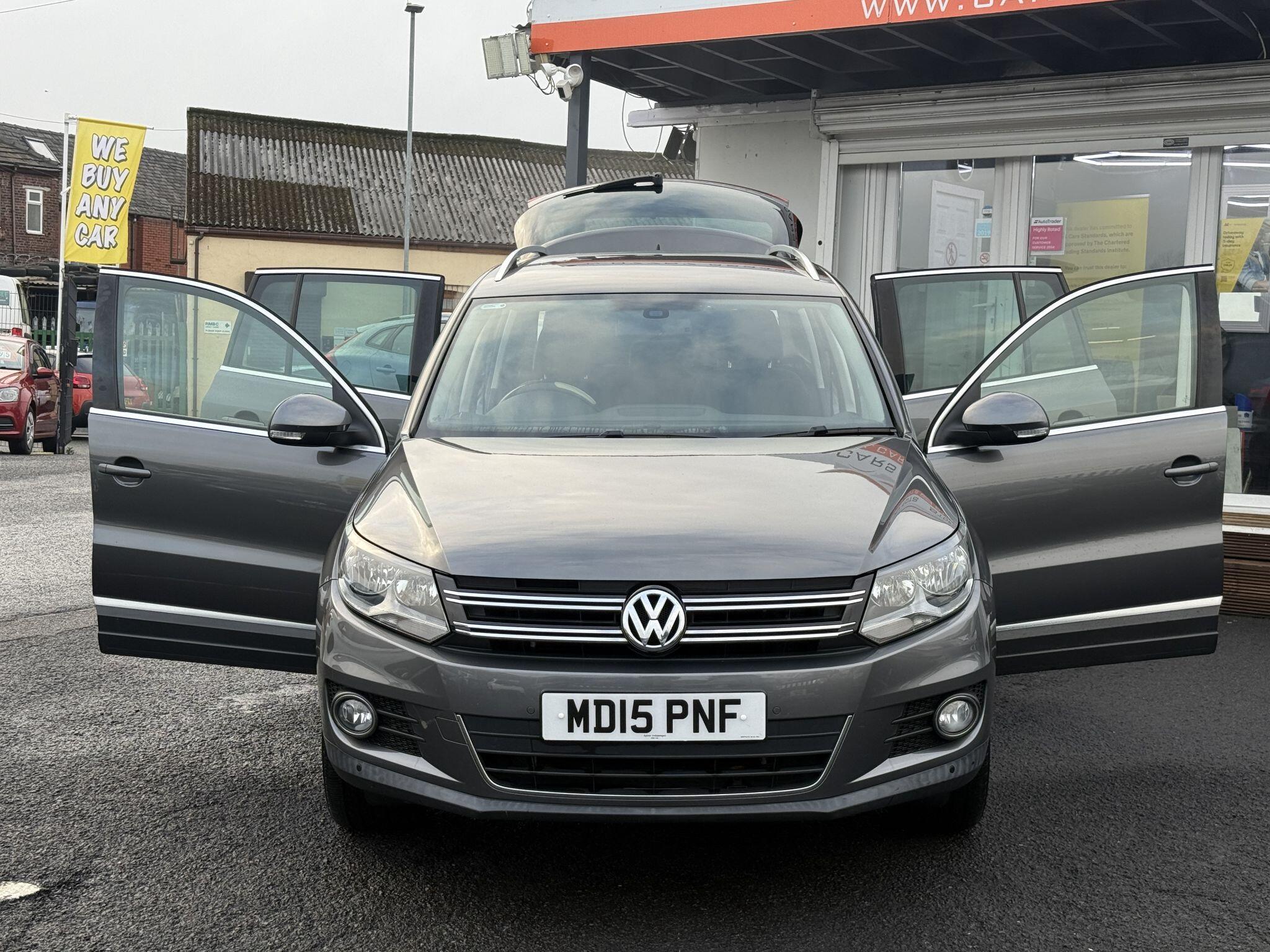 Volkswagen Tiguan - Image 20