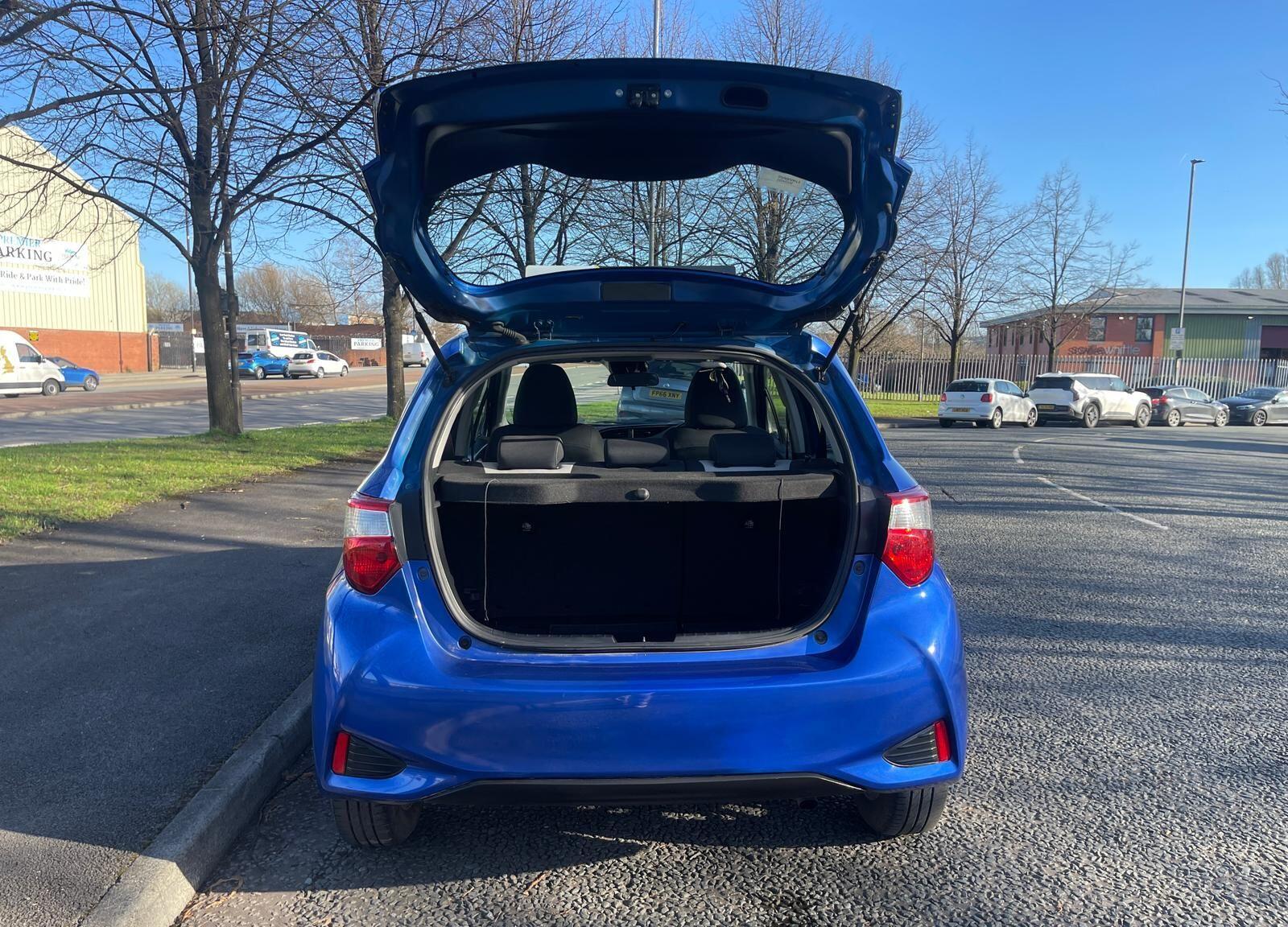 Toyota Yaris - Image 45