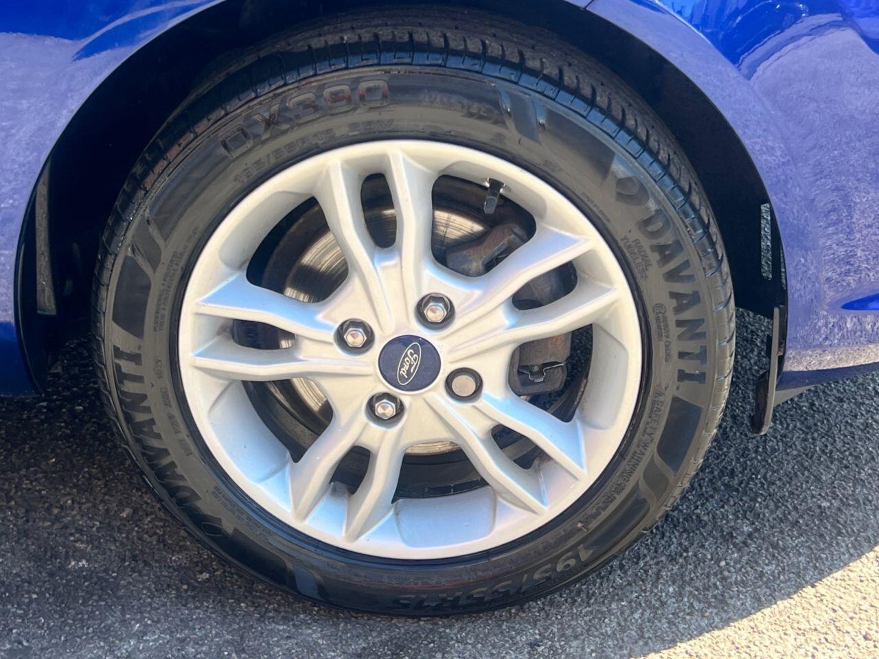 Ford Fiesta - Image 28