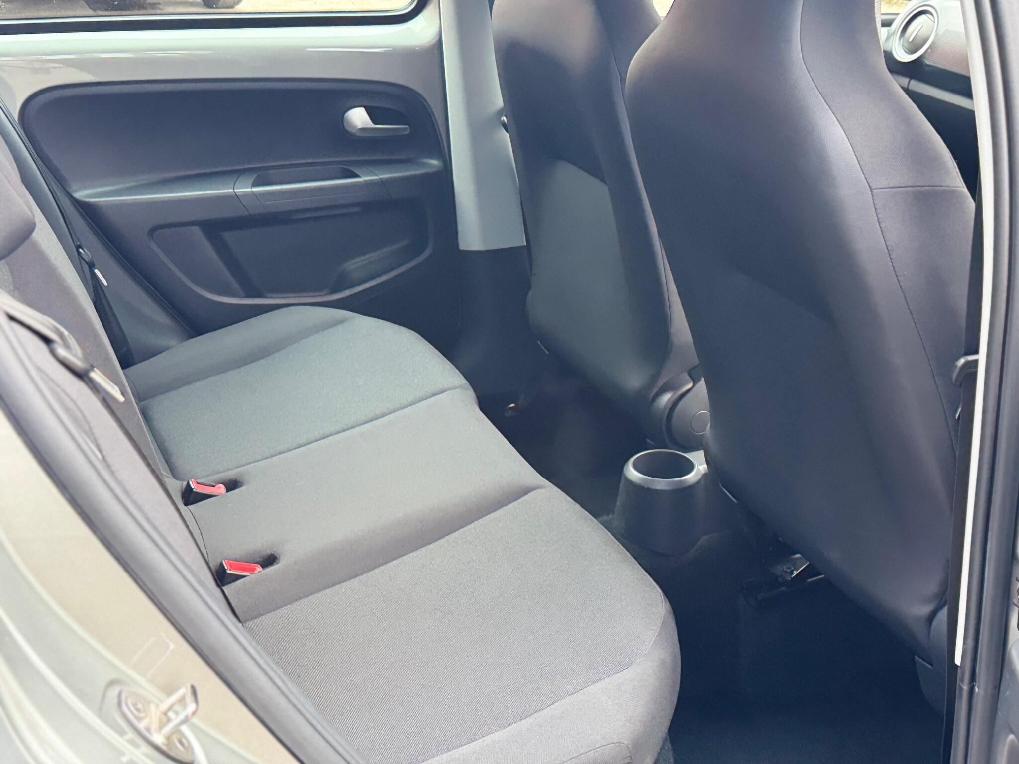 Volkswagen up! - Image 49