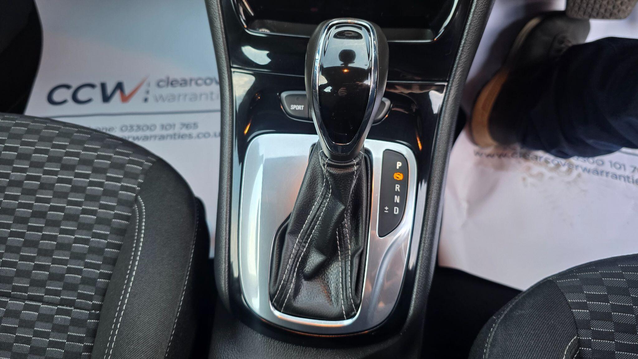 Vauxhall Astra - Image 25