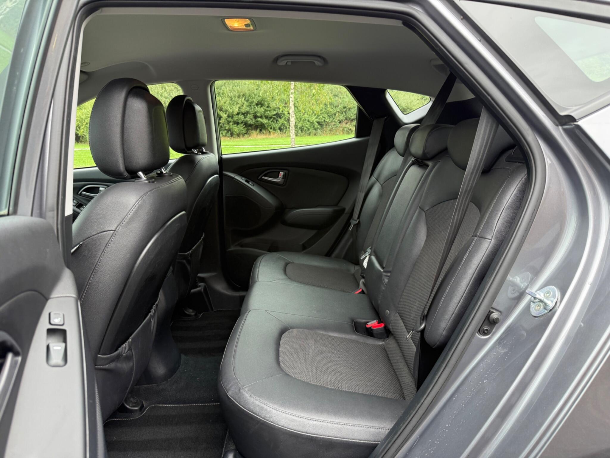 Hyundai ix35 - Image 9