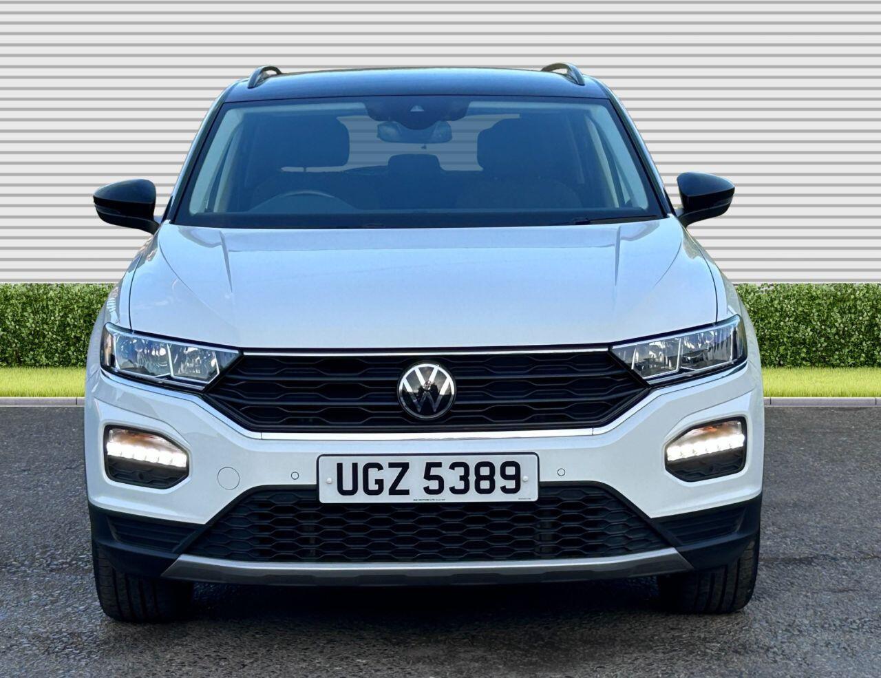 Volkswagen T-Roc - Image 3