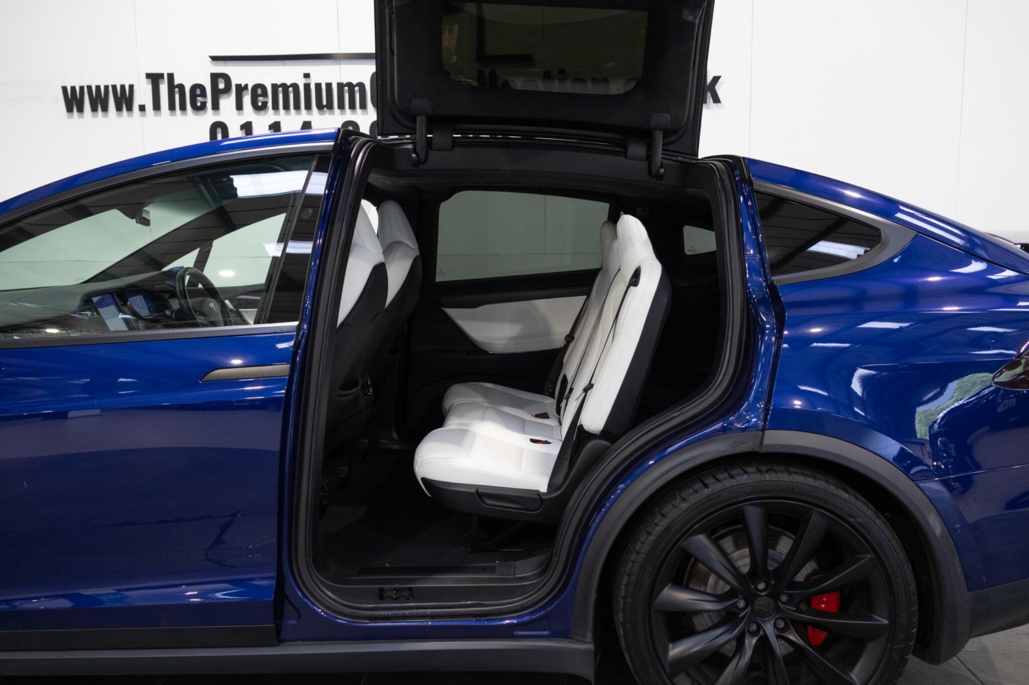 Tesla Model X - Image 5