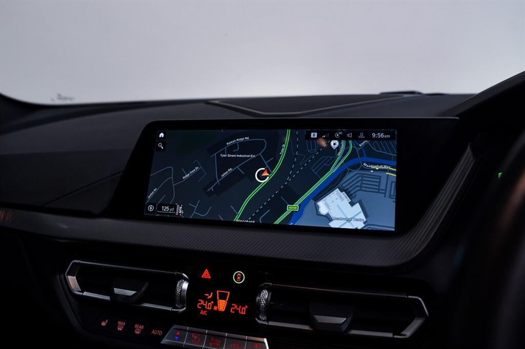 BMW 1 Series - Image 30