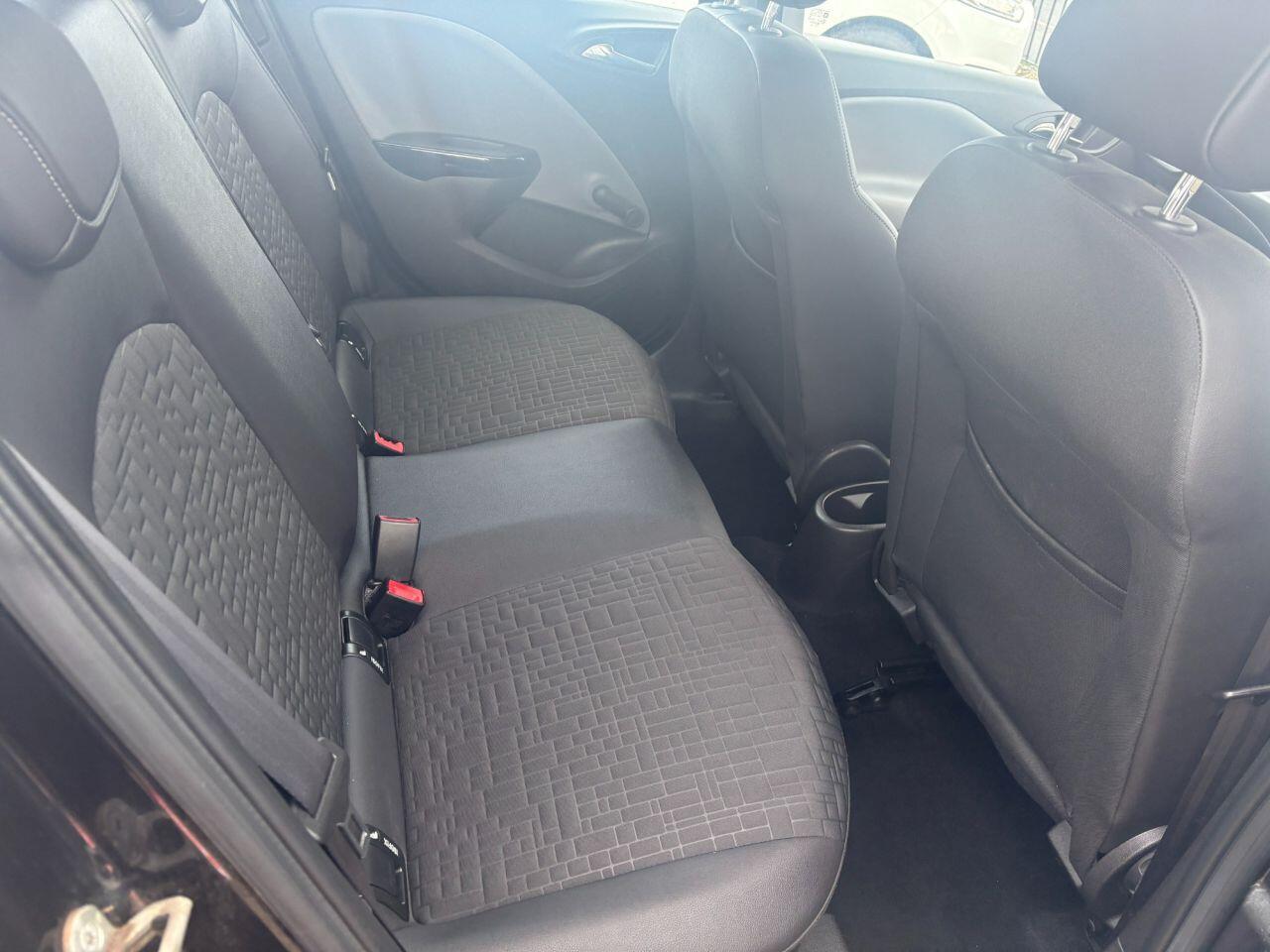 Vauxhall Corsa - Image 17