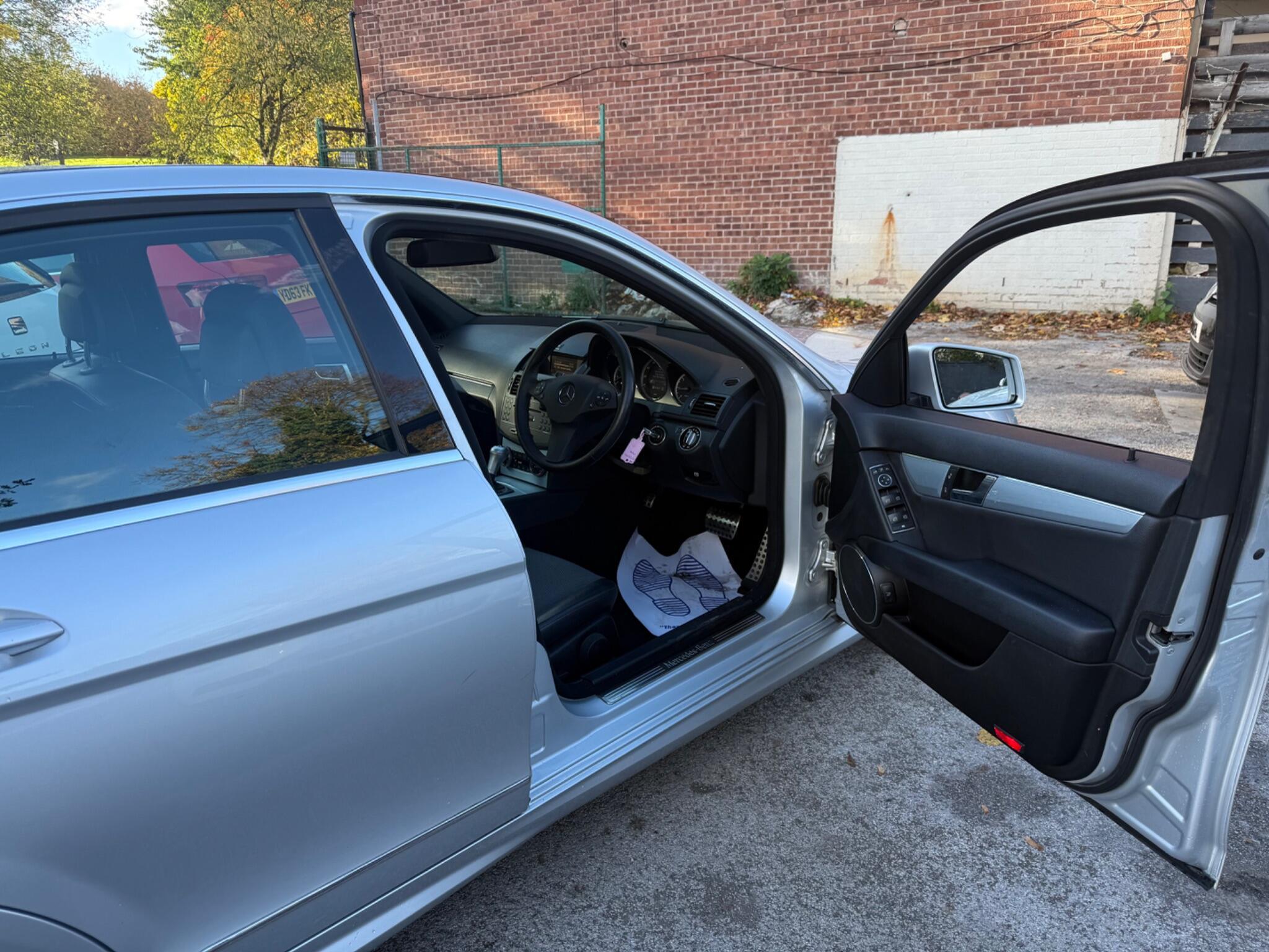 Mercedes C Class - Image 11