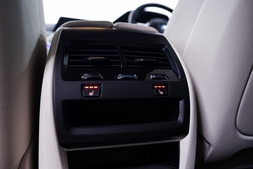 BMW X5 - Image 17