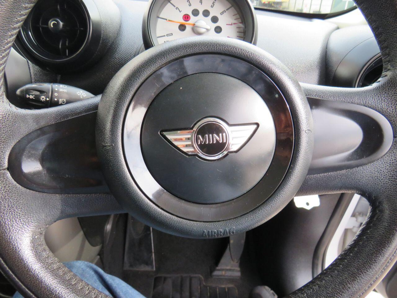 MINI Countryman - Image 17