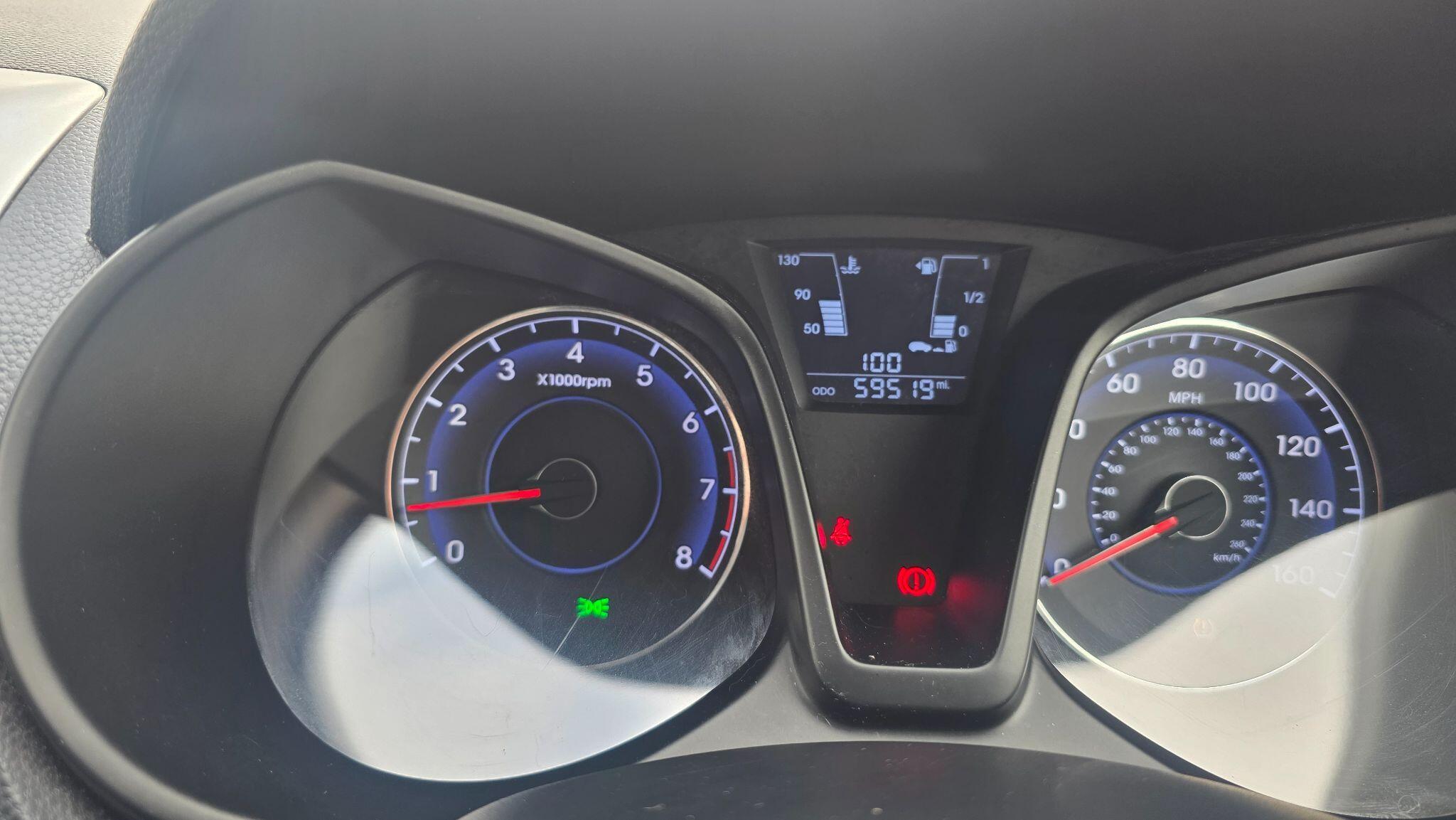 Hyundai ix20 - Image 34