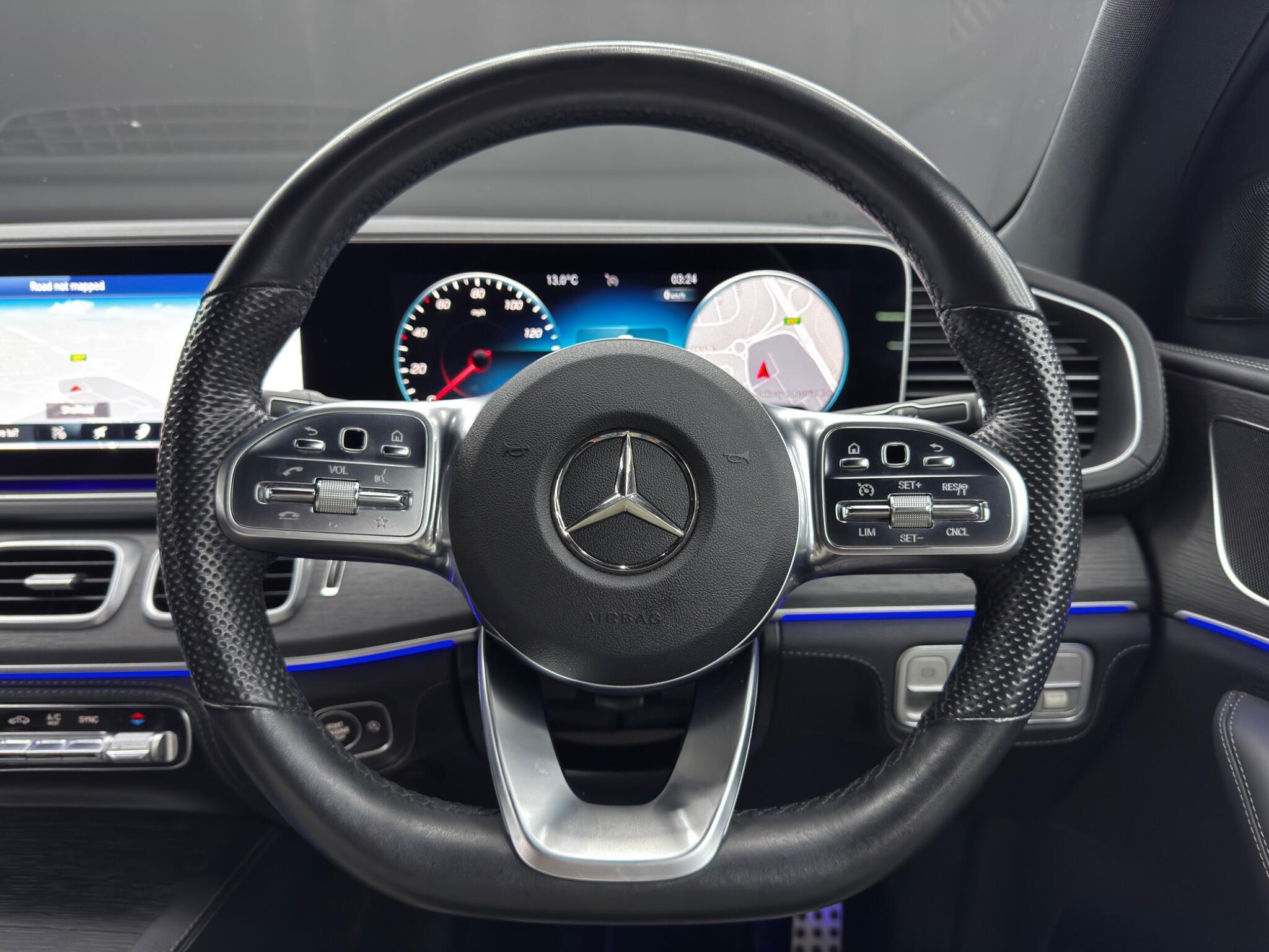 Mercedes GLE - Image 21