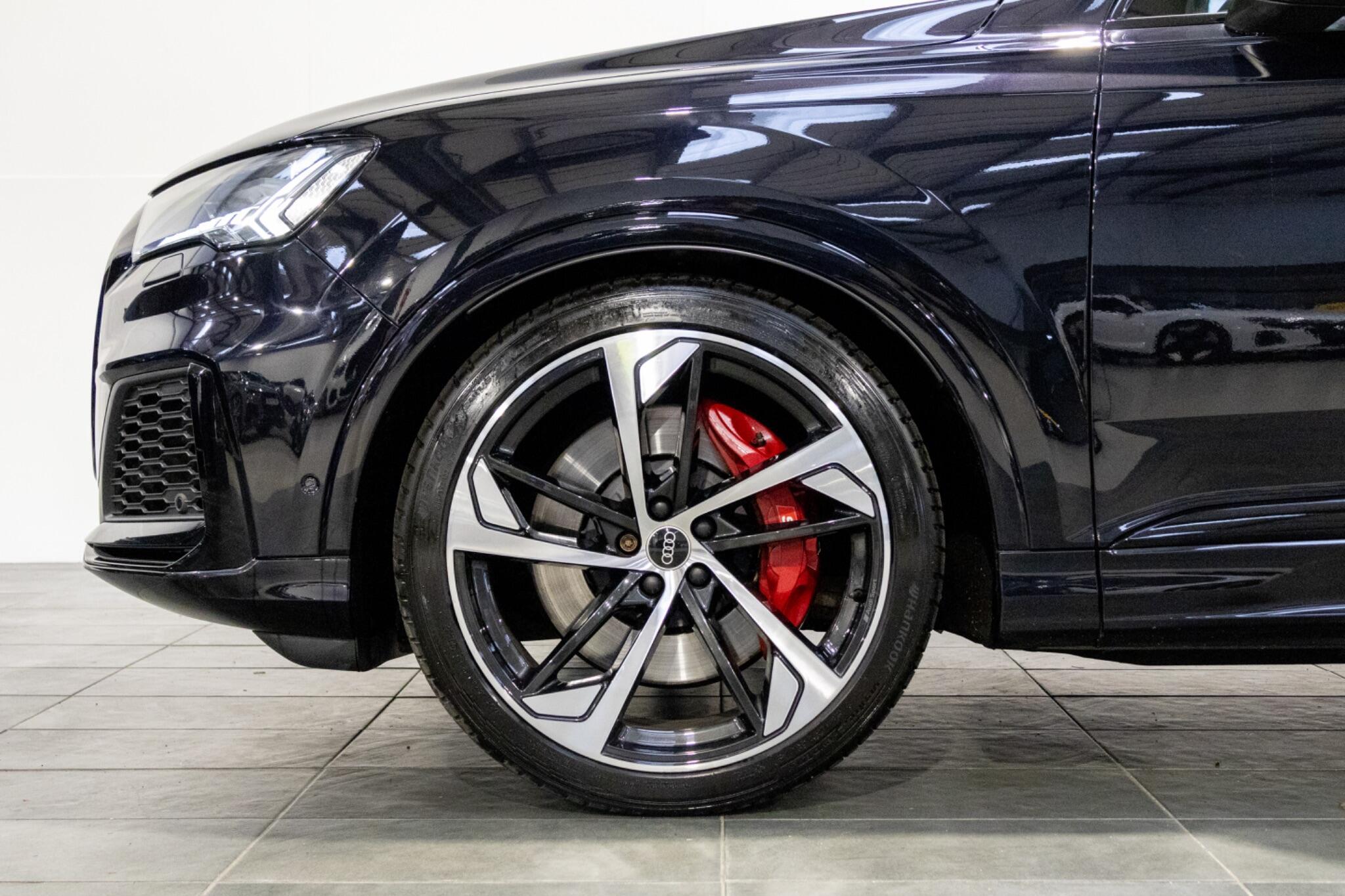 Audi SQ7 - Image 5