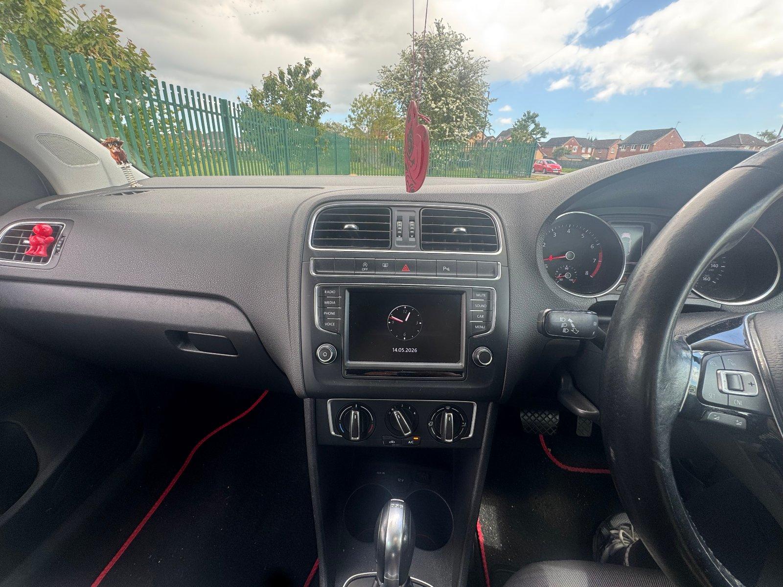 Volkswagen Polo - Image 11