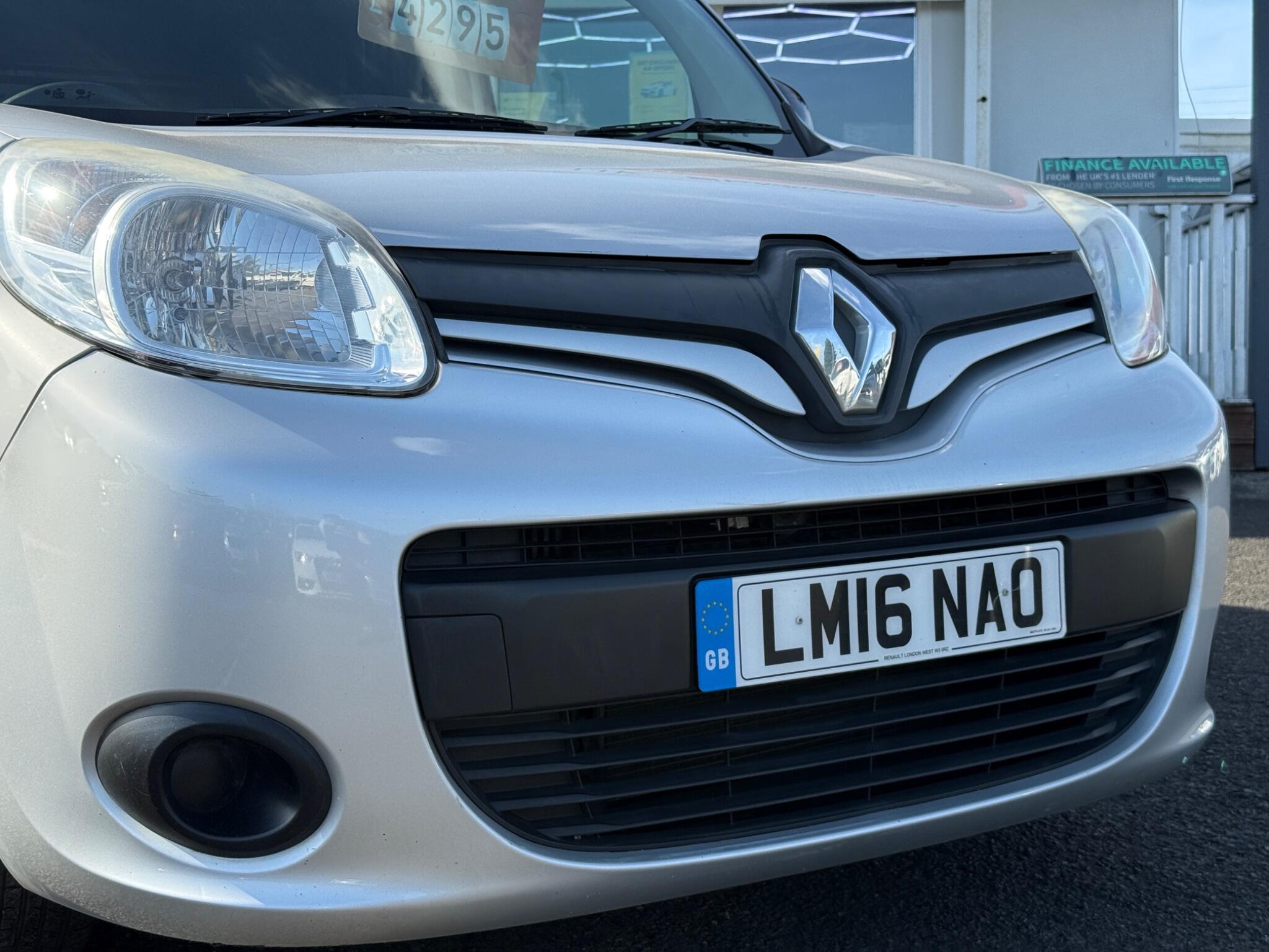 Renault Kangoo - Image 6
