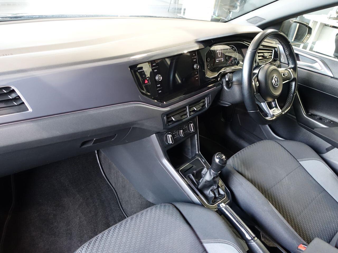 Volkswagen Polo - Image 7