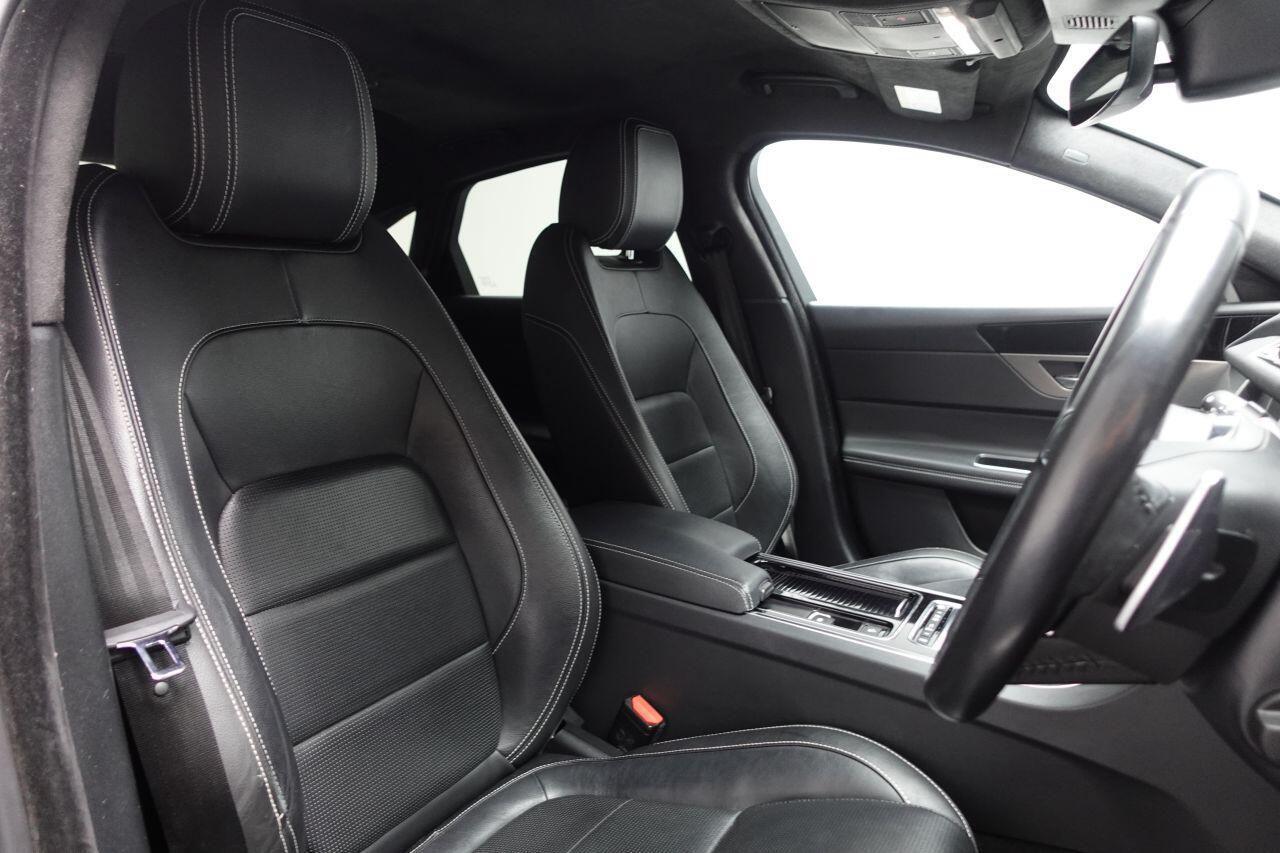 Jaguar XF - Image 9
