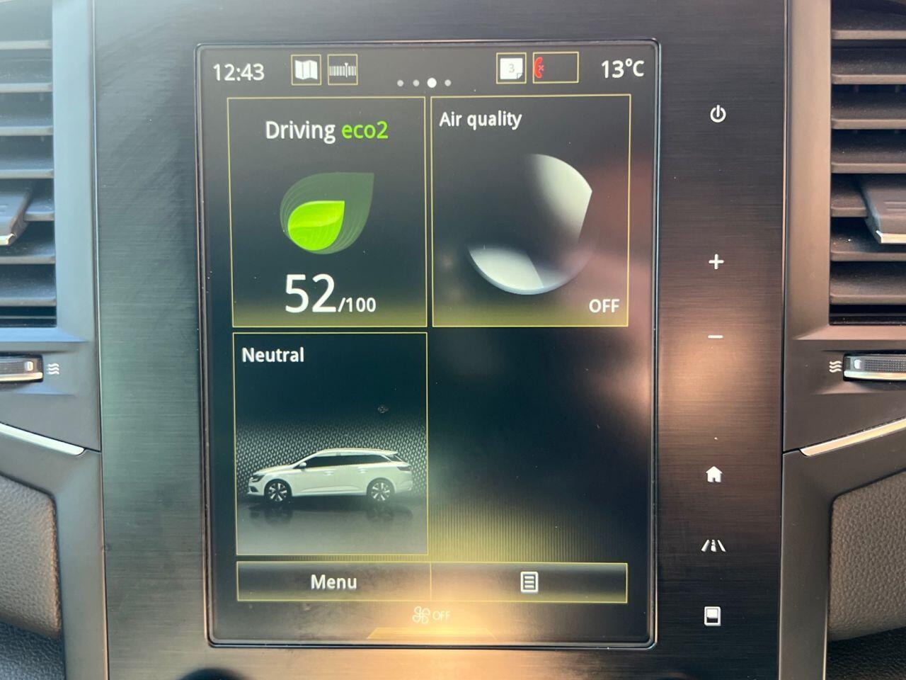 Renault Megane - Image 22