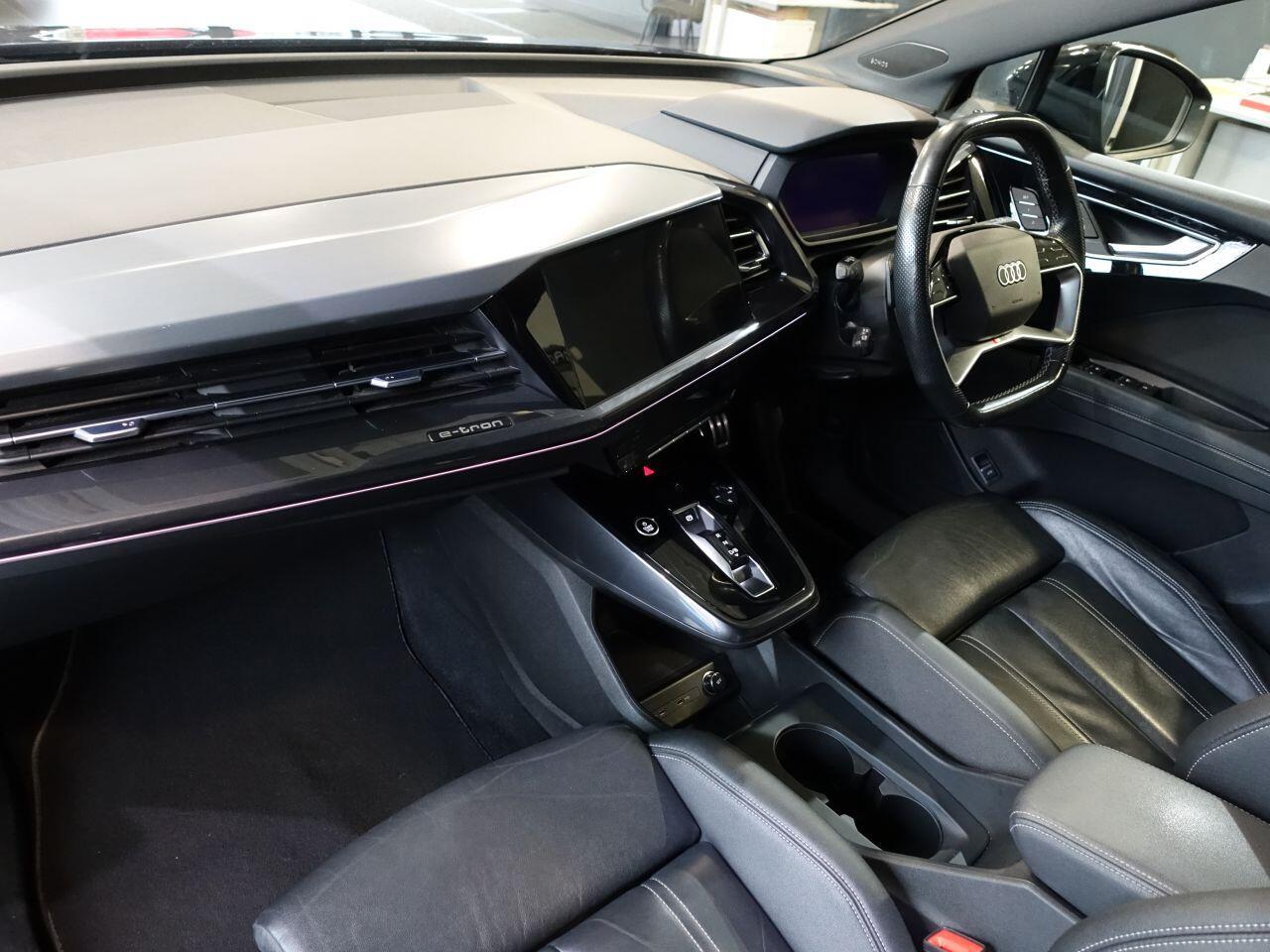 Audi Q4 E-Tron - Image 38