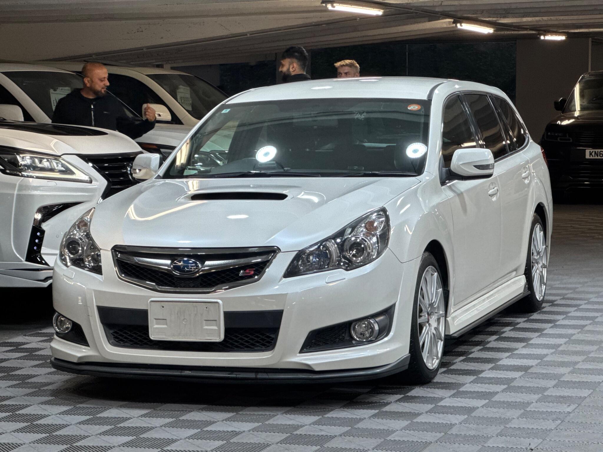 Subaru Legacy - Image 6