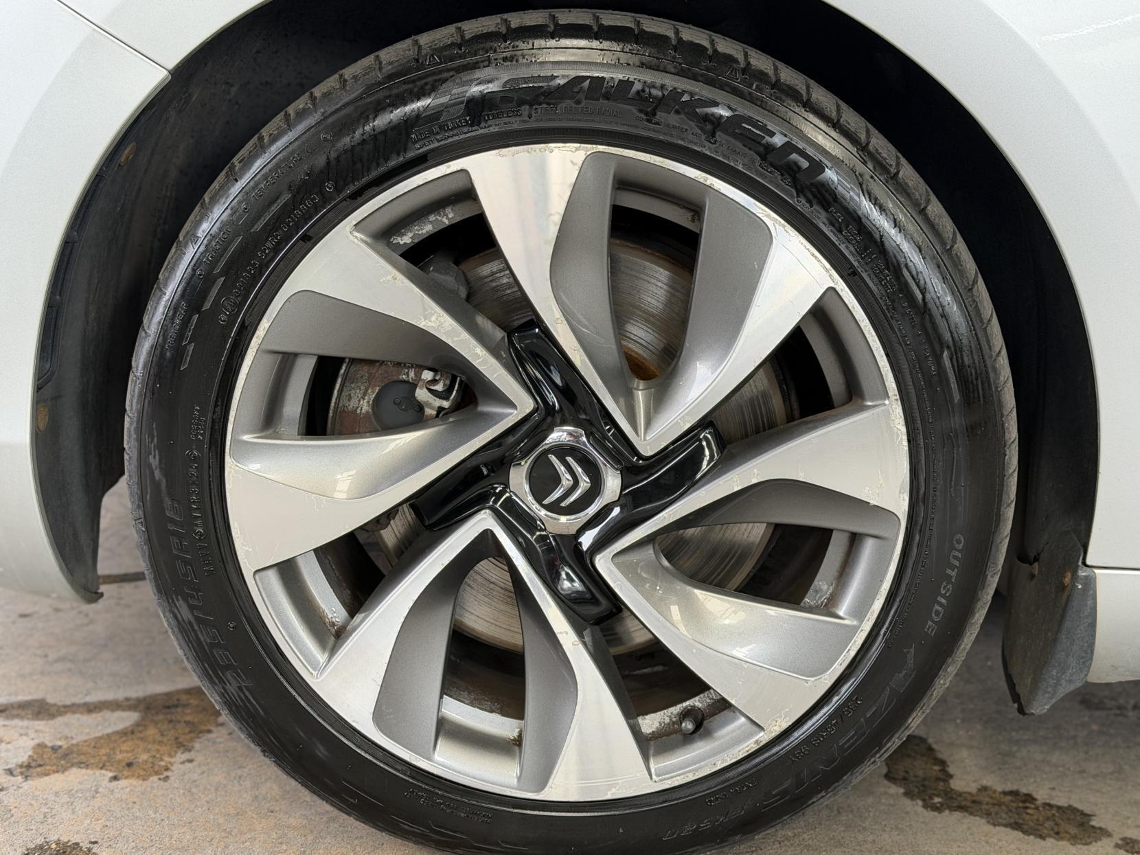 Citroen DS5 - Image 15