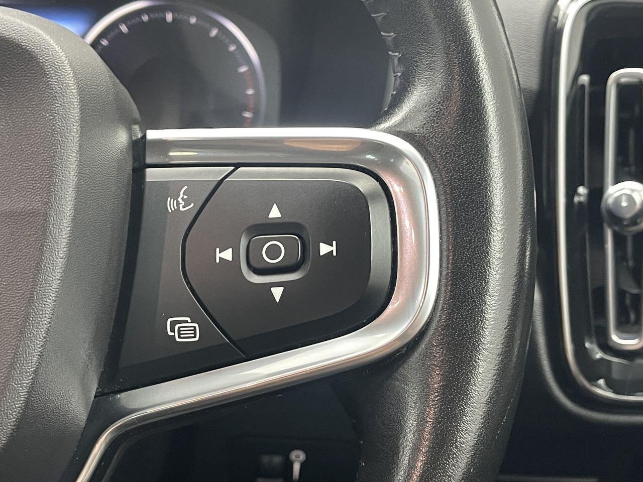 Volvo XC40 - Image 55